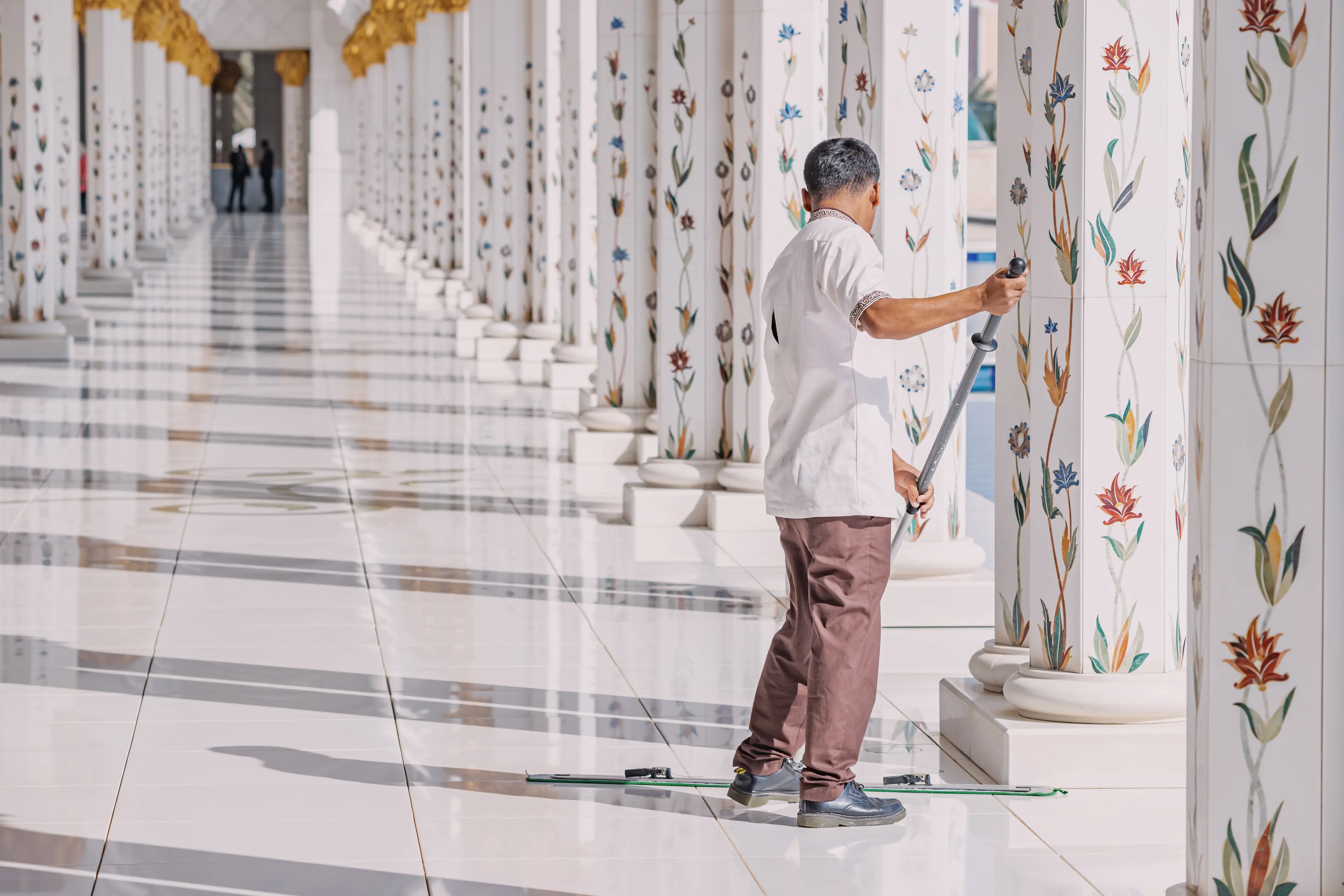 تلميع المساجد